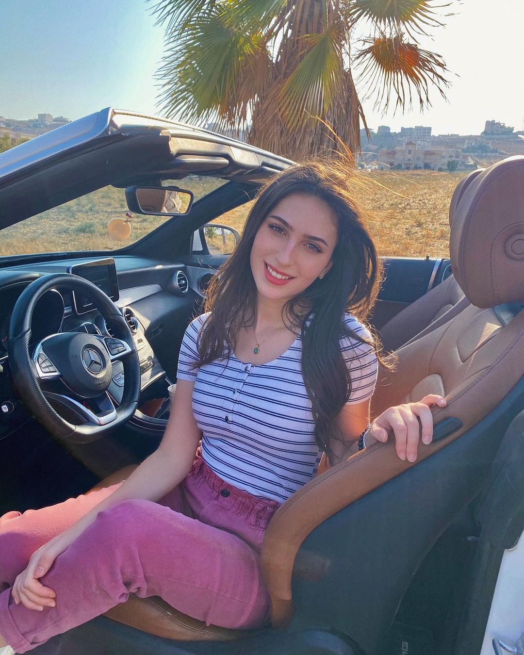 You are currently viewing Life as Sara (Youtuber) Biography, Age, Height, Net Worth