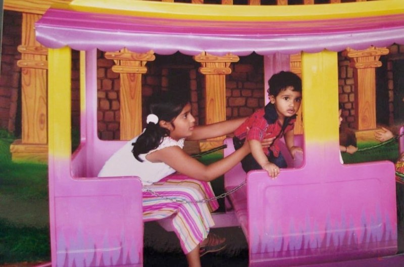 Childhood picture of Niharika Nm with her younger brother