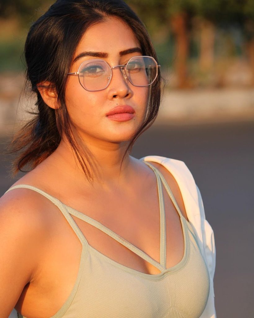 Xxx Com Sofiya Adams - Sofia Ansari (Instagram Model) Biography, Age, BF, Wiki, Height & Net Worth  - Sukhbeer Brar