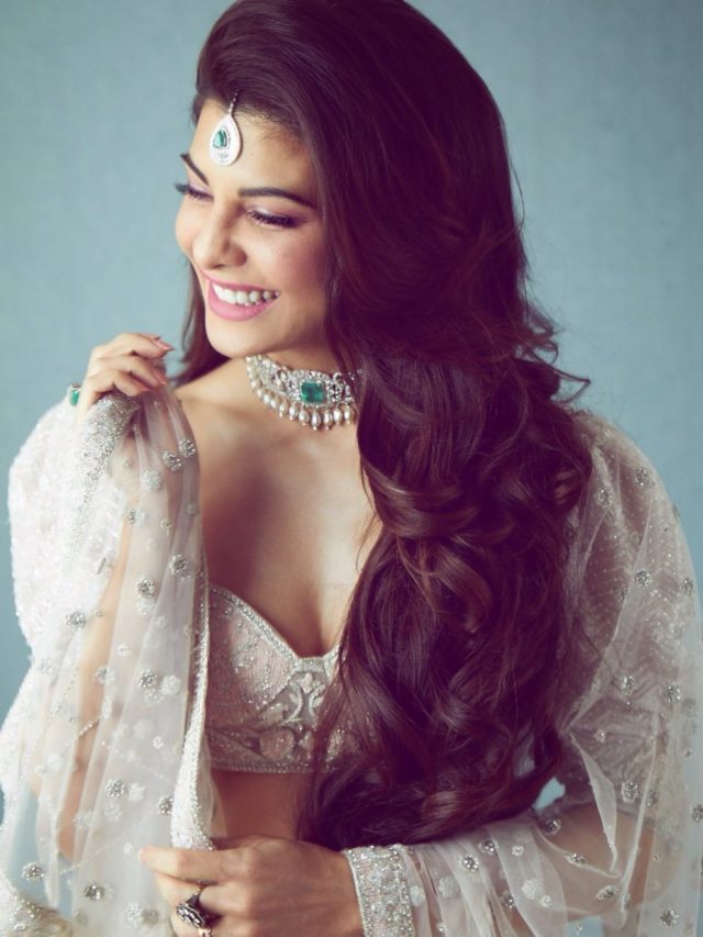 Read more about the article Jacqueline Fernandez: Instagram Hot Photos