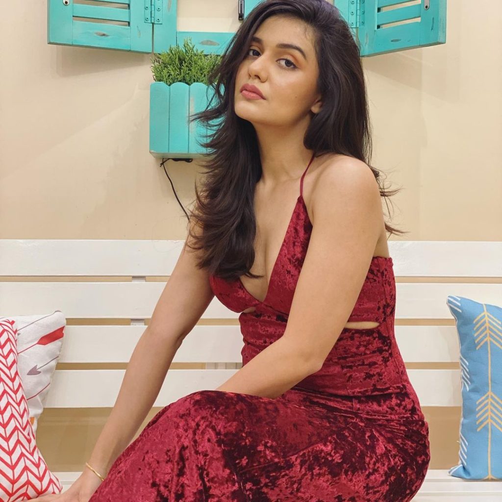 Divya Agarwal in Red Bodycon Dress