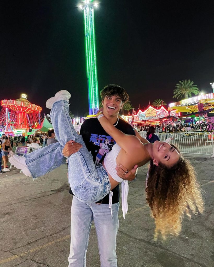 Sofie Dossi with her Boyfriend on fair