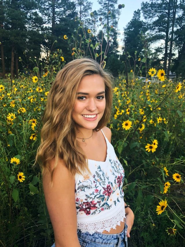 Read more about the article Meet Tatum Beck (TikTok Star)