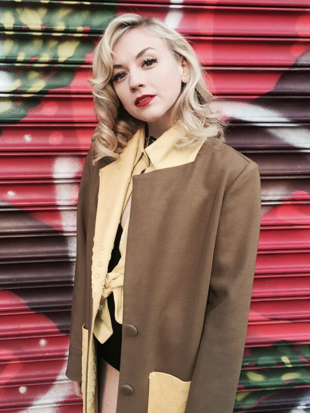 Read more about the article Emily Kinney Biography, Age, Early Life & Career