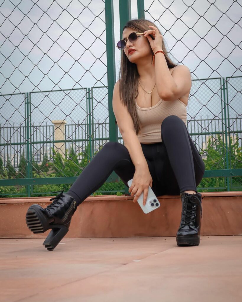Sassy Poonam (Instagram Model) Biography, Wiki, Age, Boyfriend, Video &amp;  Income