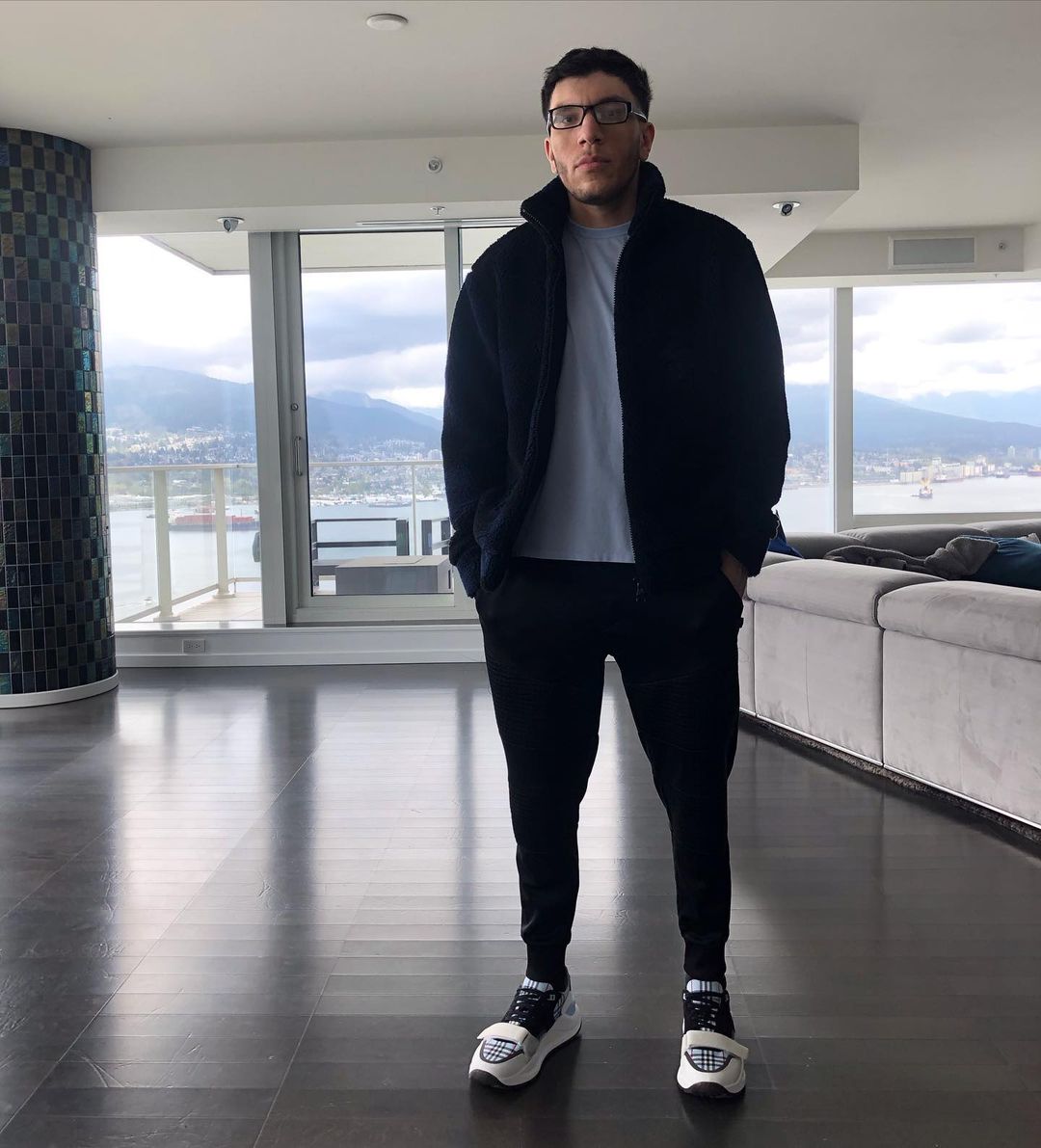 Who is Trainwreck? (Twitch) Biography, Age, Height, Girlfriend, Net