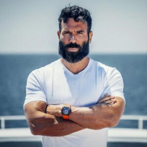 Read more about the article Who is Dan Bilzerian? Biography, Age, Wife, Girlfriend & Wiki